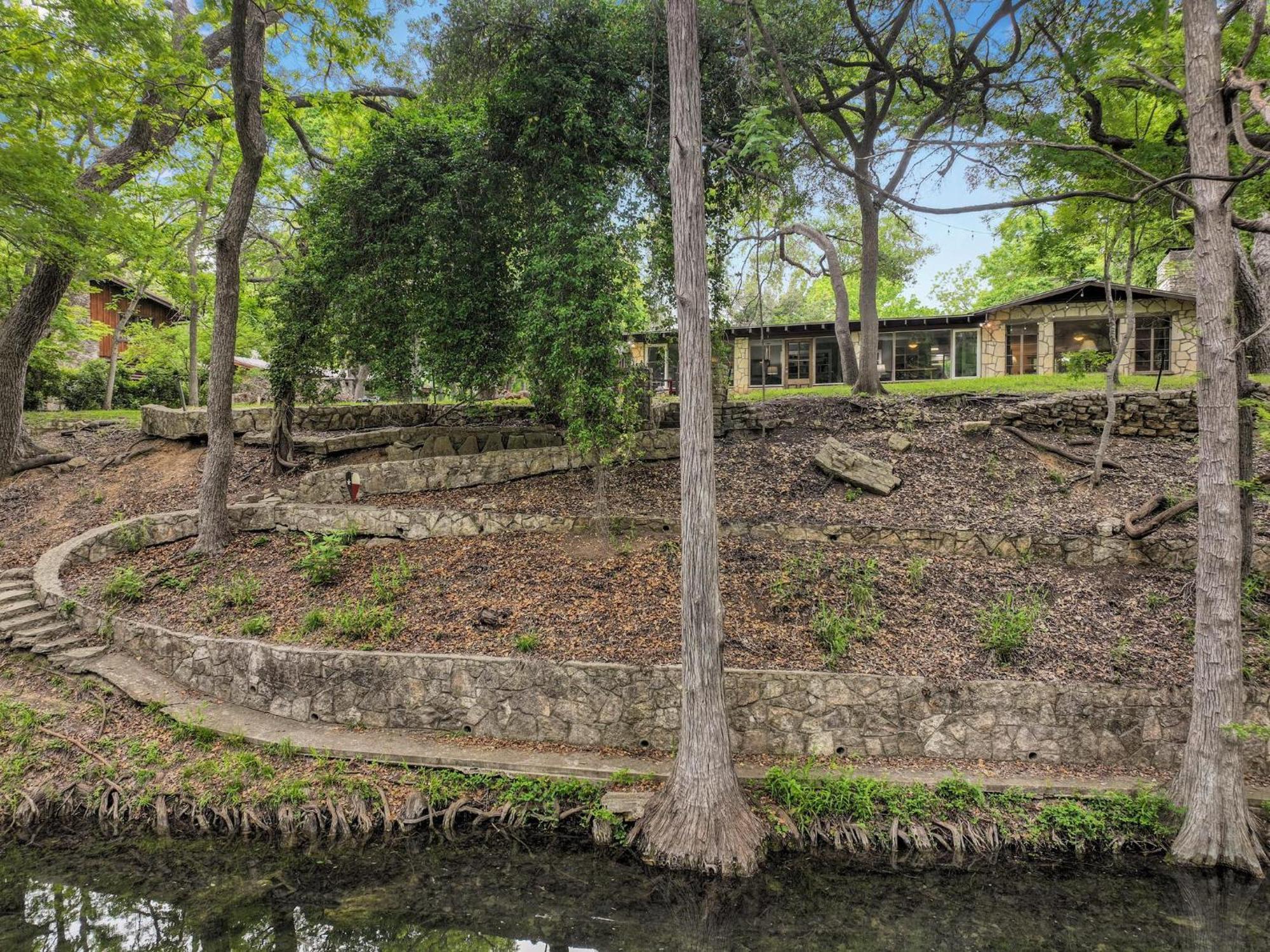 Rock House On Cypress Creek Villa Wimberley Exteriör bild